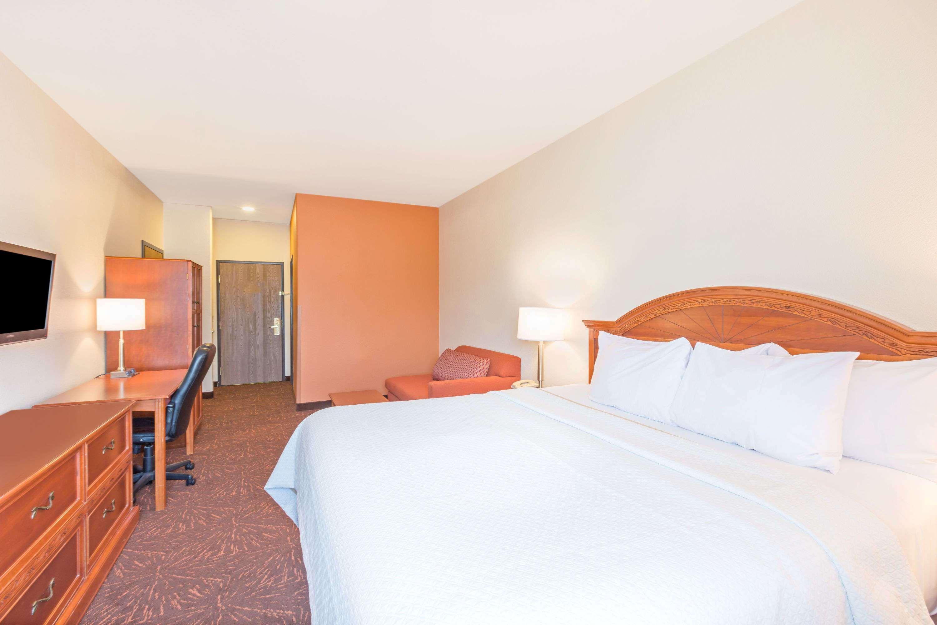 Days Inn & Suites By Wyndham Tucson/Marana מראה חיצוני תמונה