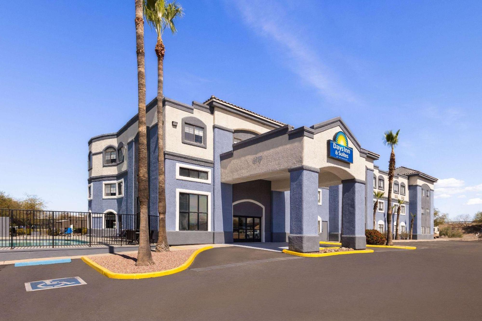 Days Inn & Suites By Wyndham Tucson/Marana מראה חיצוני תמונה