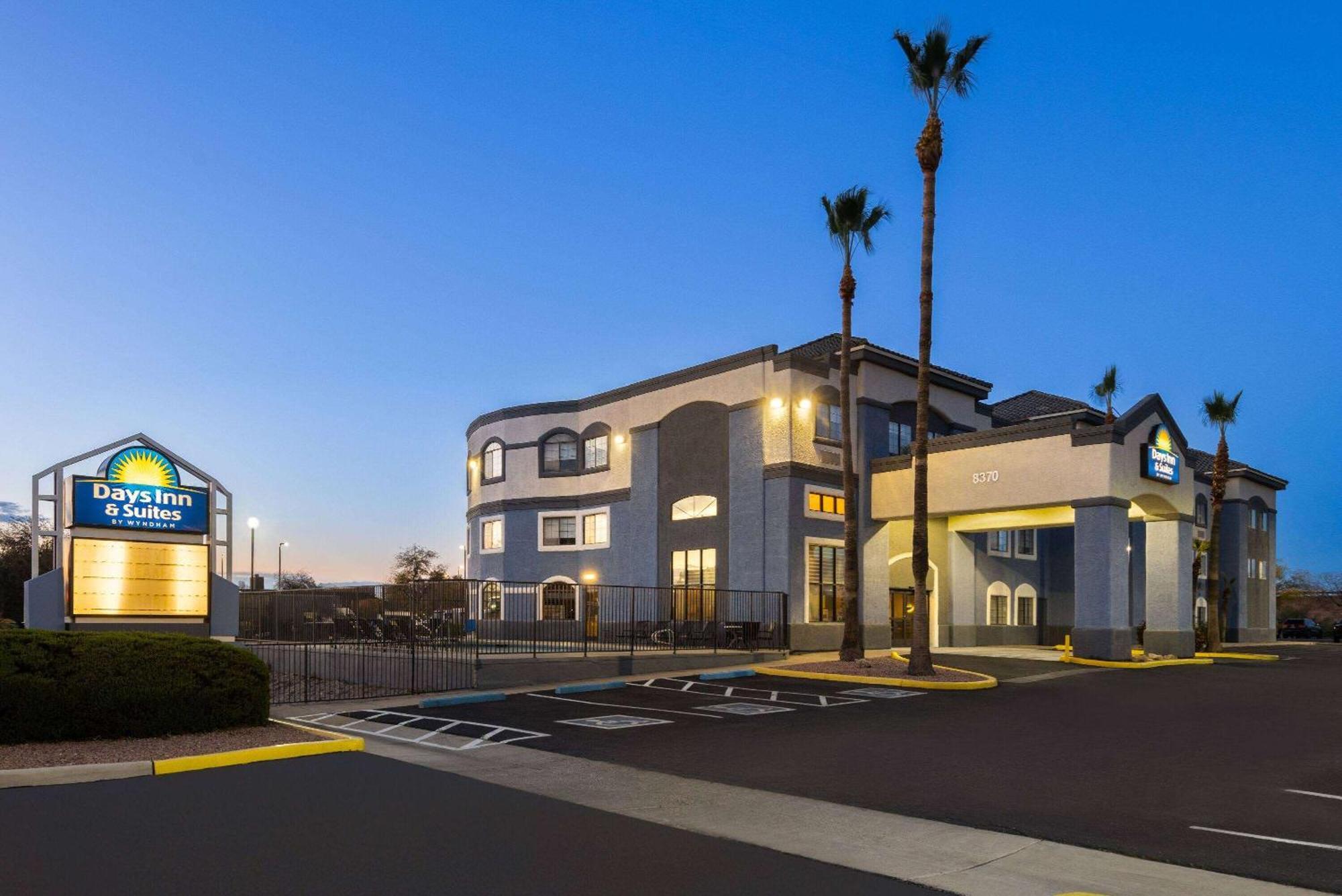 Days Inn & Suites By Wyndham Tucson/Marana מראה חיצוני תמונה
