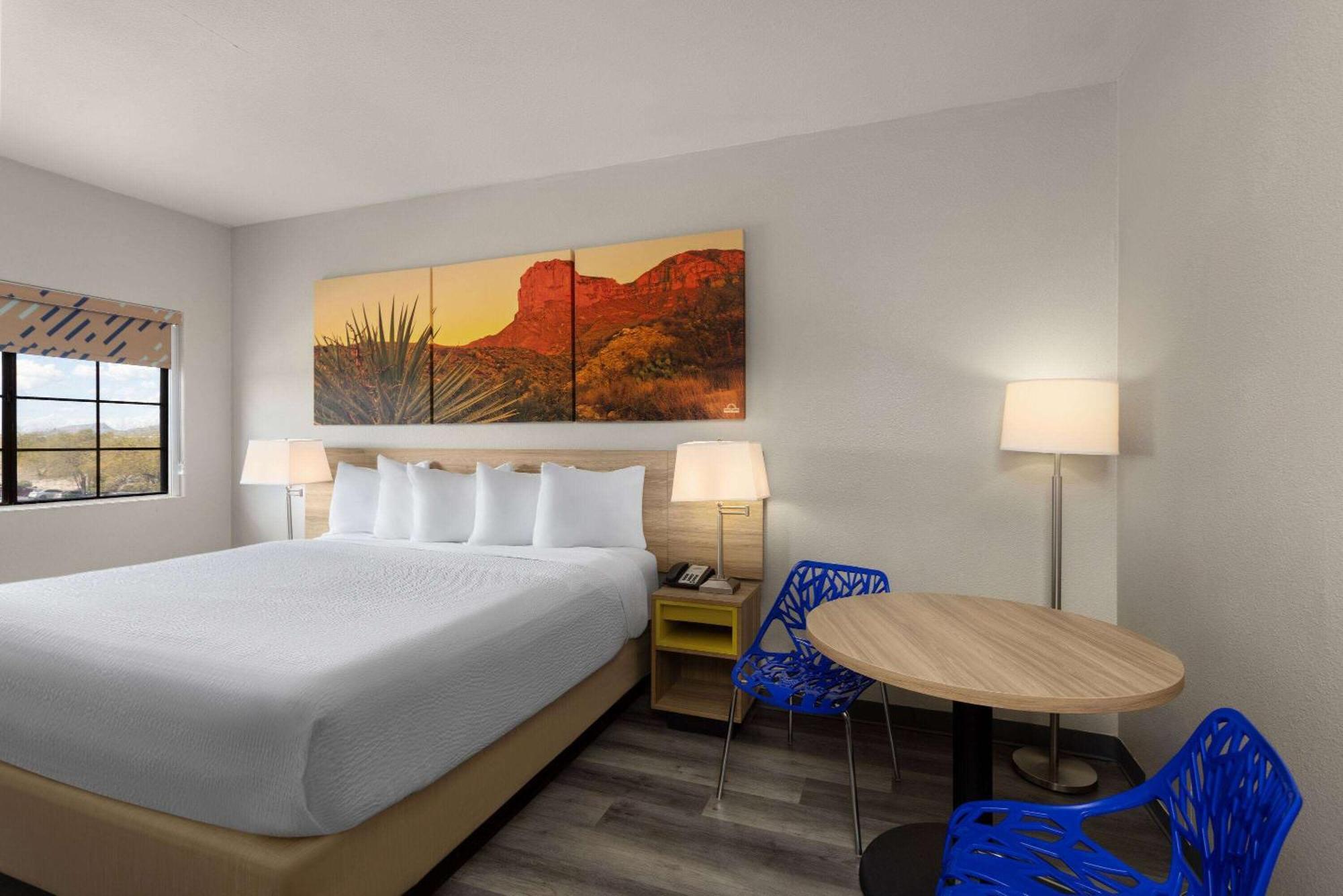 Days Inn & Suites By Wyndham Tucson/Marana מראה חיצוני תמונה