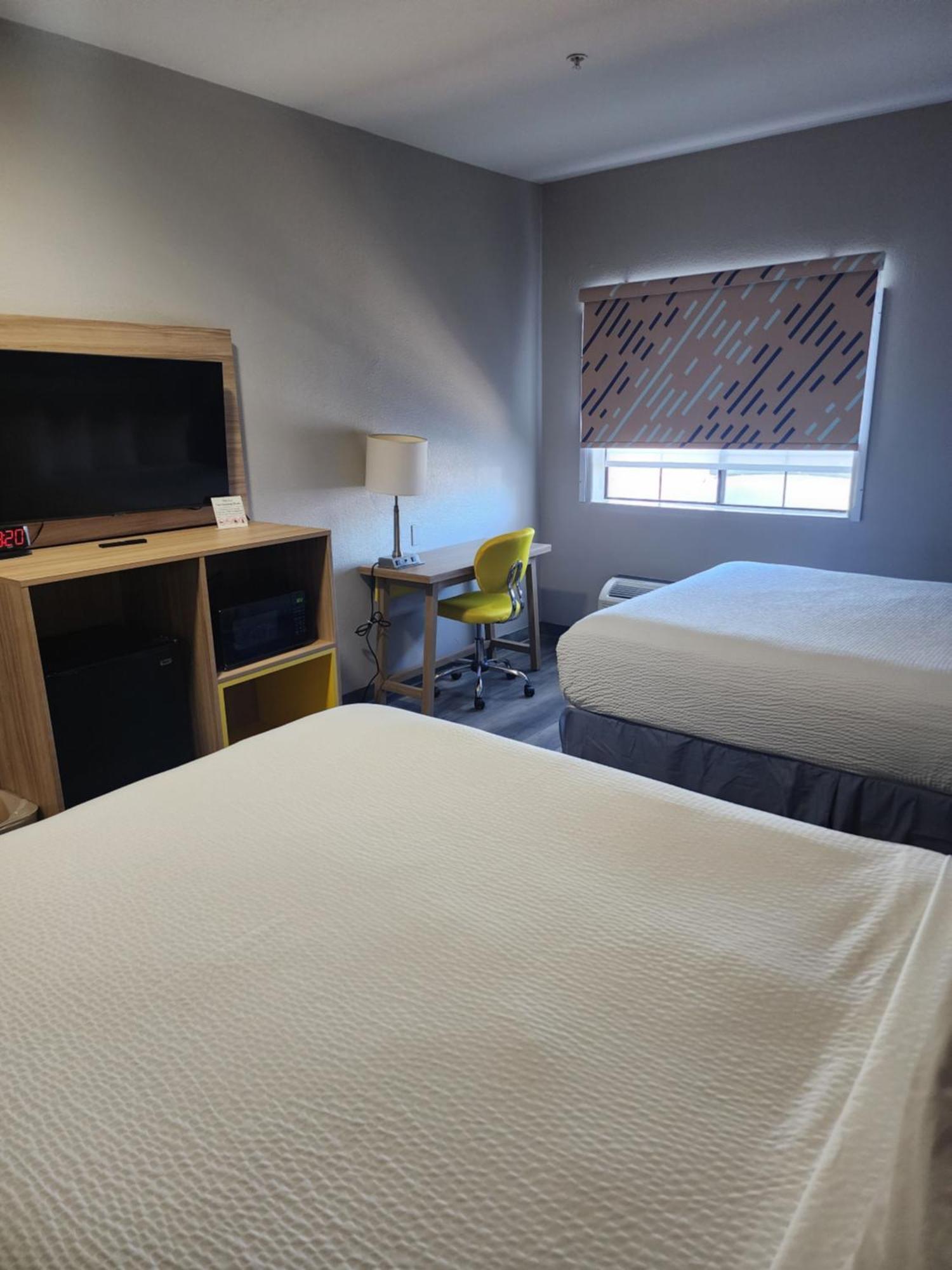 Days Inn & Suites By Wyndham Tucson/Marana חדר תמונה